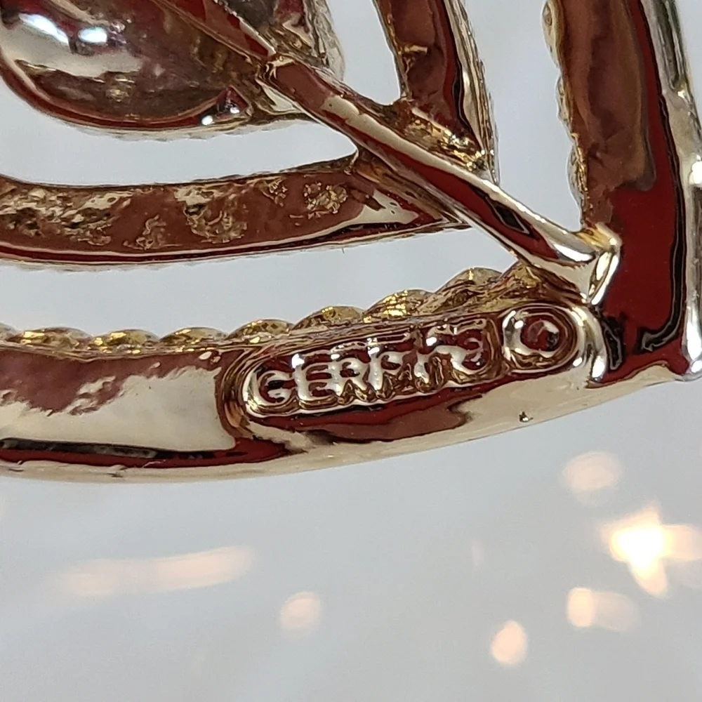 Vintage GERRY Heart Pin